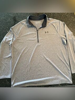 Under Armour Men’s Heather Gray Quarter-Zip Performance Pullover
